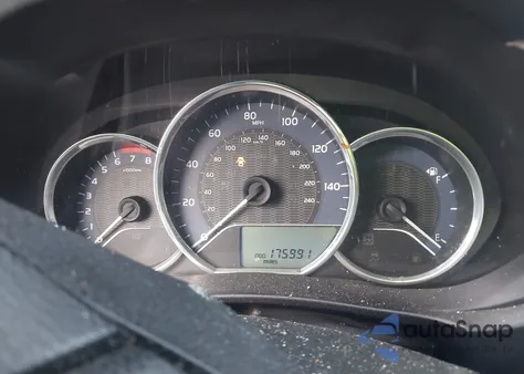 2015 Toyota Corolla Le z USA, uszkodzony, nr VIN 2T1BURHE5FC322794